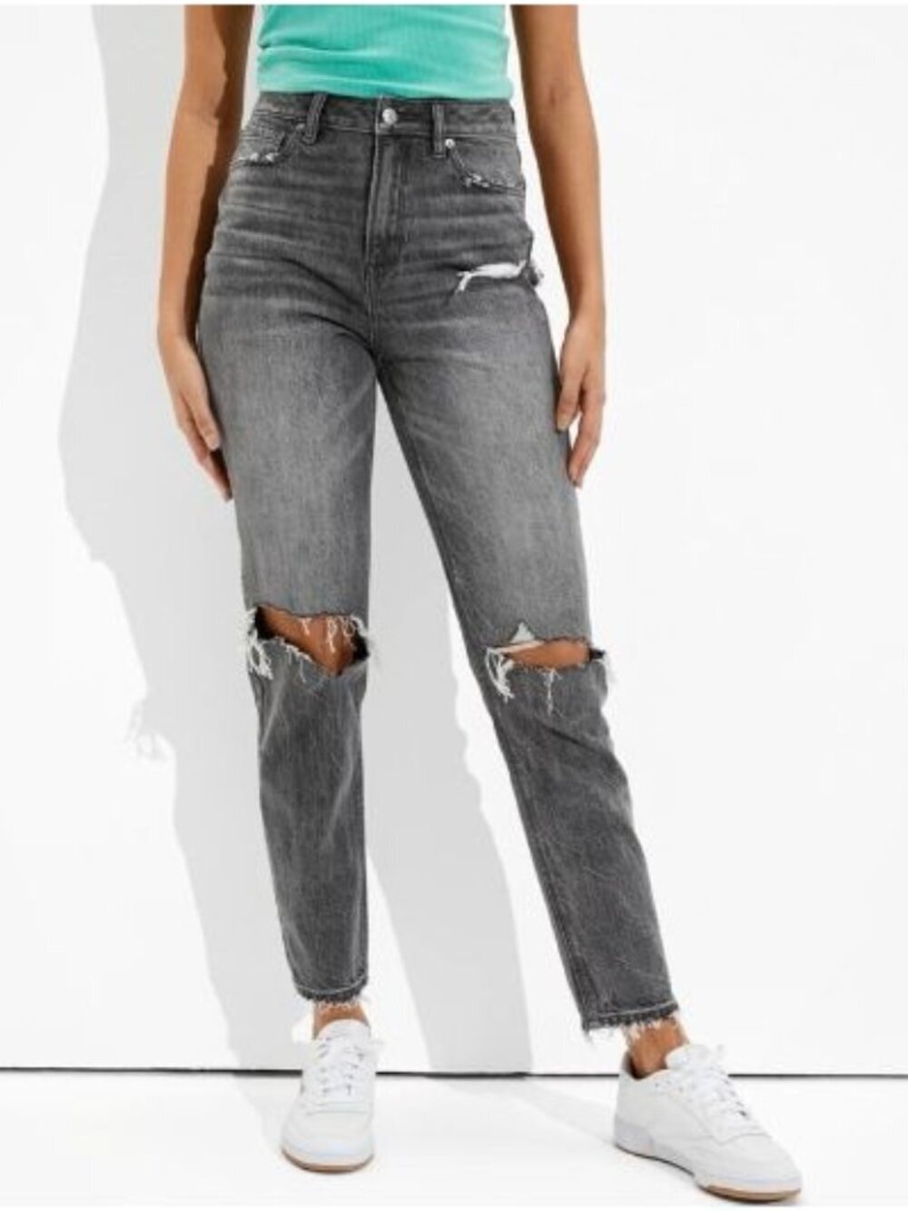 American Eagle Mom Jeans Womens 6 Short Black Gray Distressed Ripped High Rise